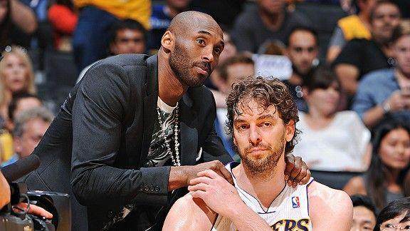 时隔8年湖人主场再赢季后赛，詹眉合力搞太阳心态